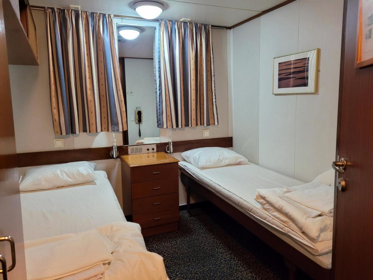 Laivahostel S/S Bore Τούρκου Εξωτερικό φωτογραφία